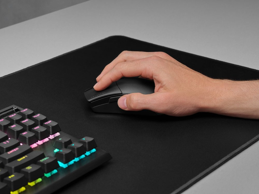 Mẹo sử dụng chuột hiệu quả và bảo vệ cổ tay