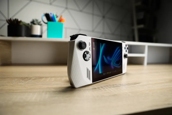 ROG Ally có thiết kế nhỏ gọn