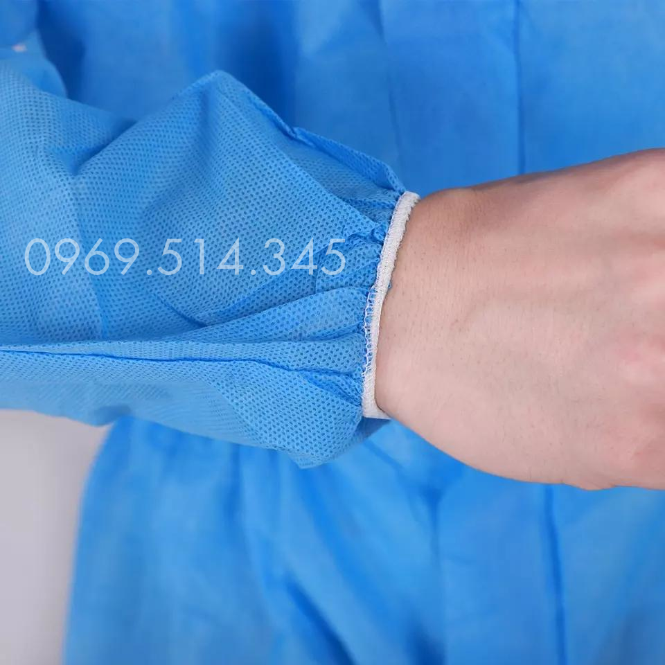 Ống tay và ống quần của bộ đồ bảo hộ được may chun ôm cổ tay - chân, giúp con người làm vệc dễ dàng hơn