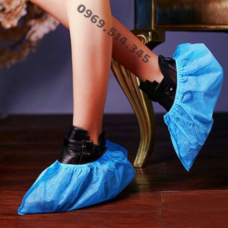 Bao bọc giầy vải không dệt như tấm chắn vi khuẩn ra khỏi môi trường phòng sạch