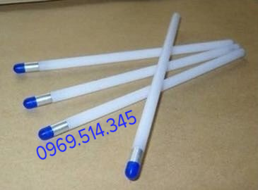 Đặc điểm cây bút lăn bụi an toàn, không gây tác hại cho bàn tay con người