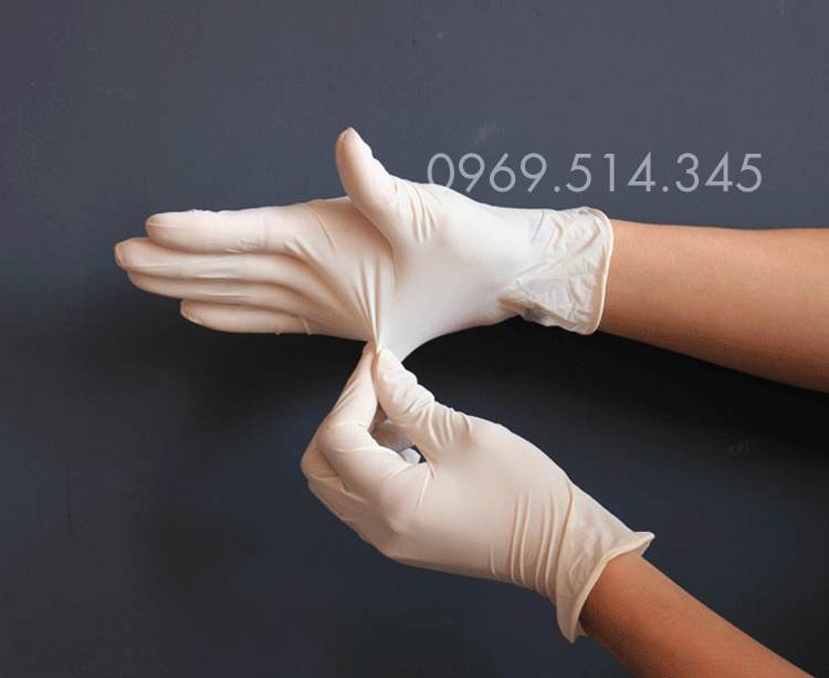 Test độ co giãn của găng tay Latex