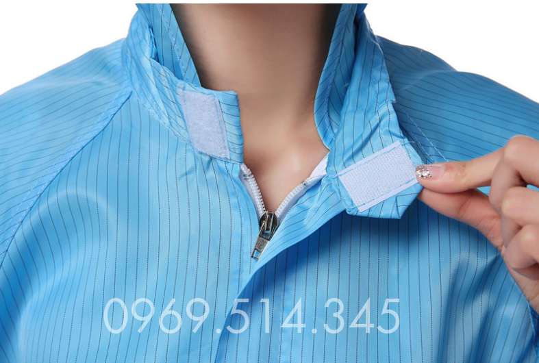 Có nhám dính trên cổ độ bồ nhằm dễ mặc - tháo ra khi sử dụng