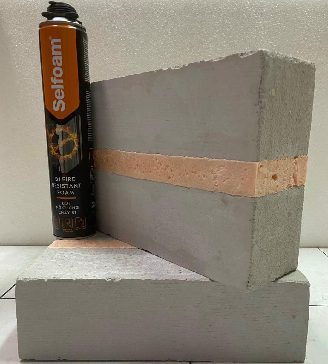 Keo foam chống cháy chính hãng Selfoam B1