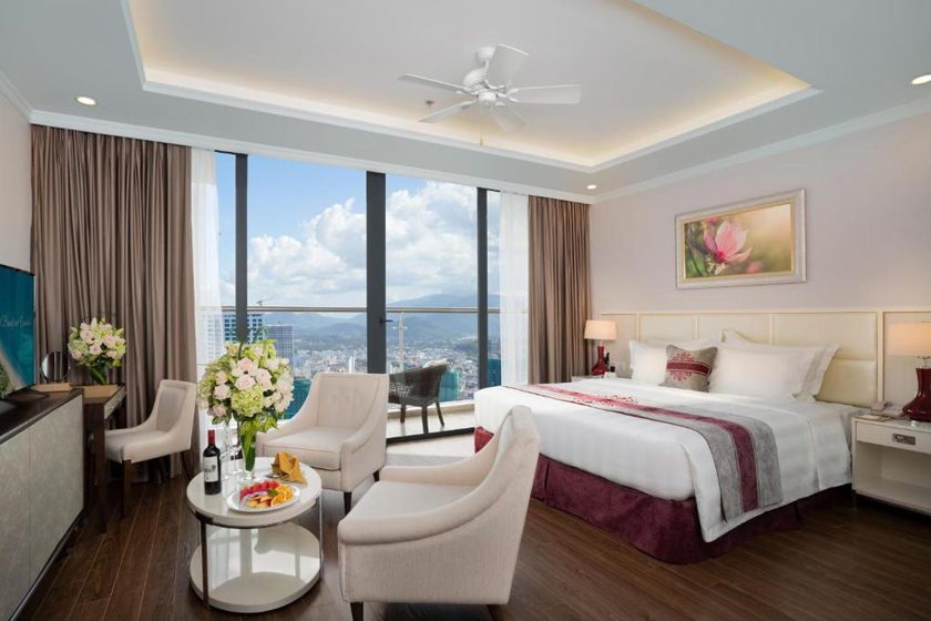 Studio Suite - Vinpearl Condotel Beachfront Nha Trang