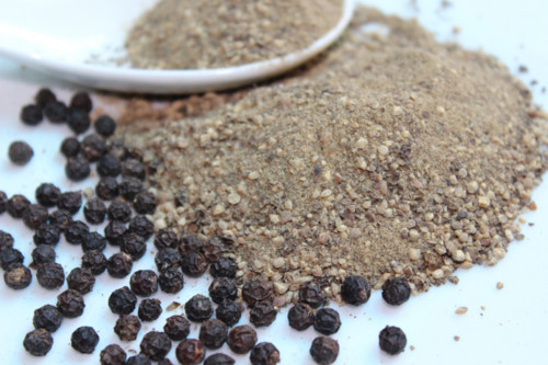 dùng bột tiêu diệt kiến tại nhà