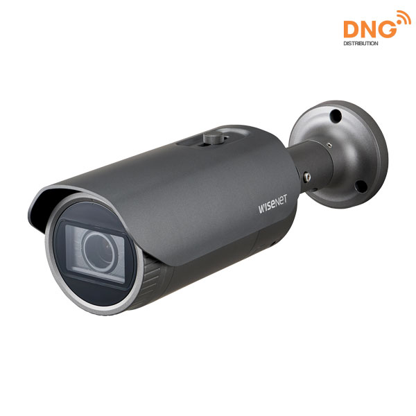 Camera ngoài trời 5MP QNO-8080R ống kính tự động điều chỉnh