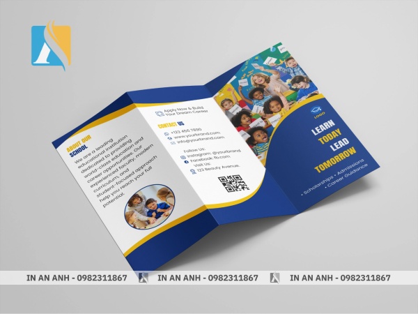 Mẫu brochure gấp ba là dạng in ấn phổ biến nhất hiện nay