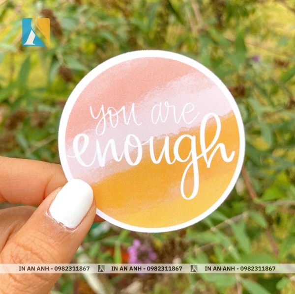 Cân nhắc nhu cầu và ngân sách để đưa lựa chọn các loại decal tem nhãn phù hợp