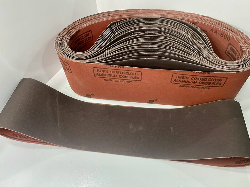 Hình ảnh minh họa về giấy nhám siêu mịn.