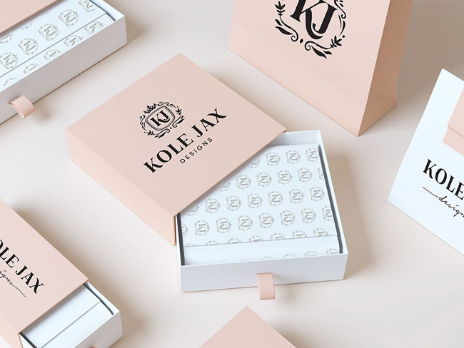 Hộp được làm từ giấy Bristol