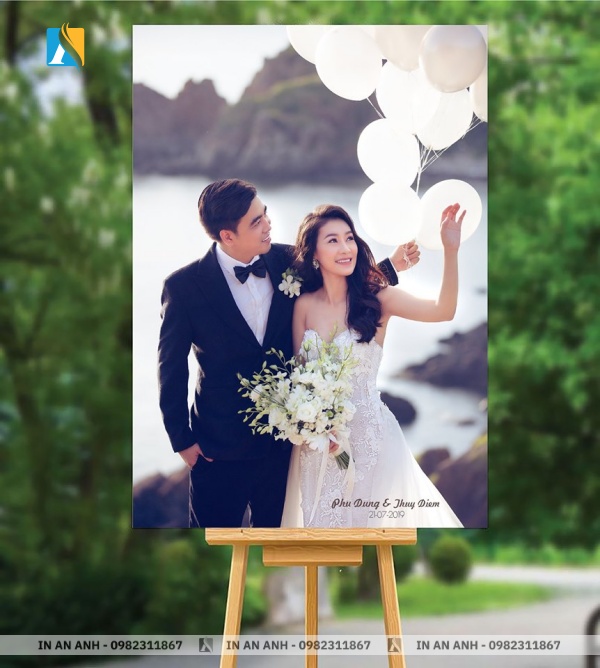 Chất liệu in ảnh gia đình gỗ canvas giấy pha lê