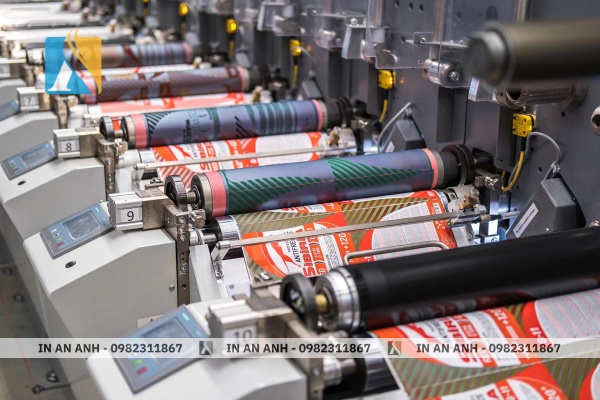 Kỹ thuật in Flexo ứng dụng hệ thống điều khiển tự động về áp lực, căn chỉnh màu, cấp mực