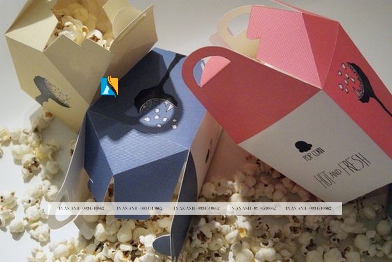 Hộp đựng bắp rang bơ in số lượng ít theo mẫu riêng
