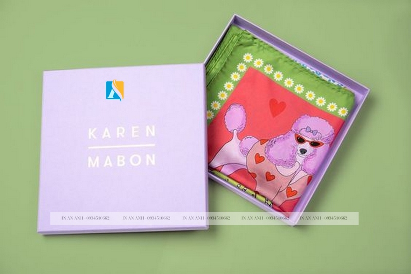 Hộp đựng khăn lụa bảo vệ sản phẩm