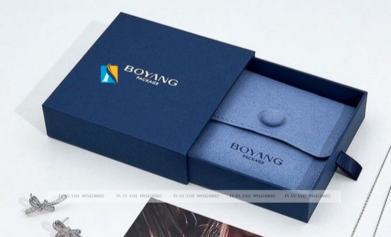 Hộp ví nam dáng ngắn