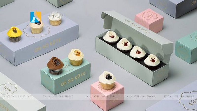 in hộp đựng bánh cupcake