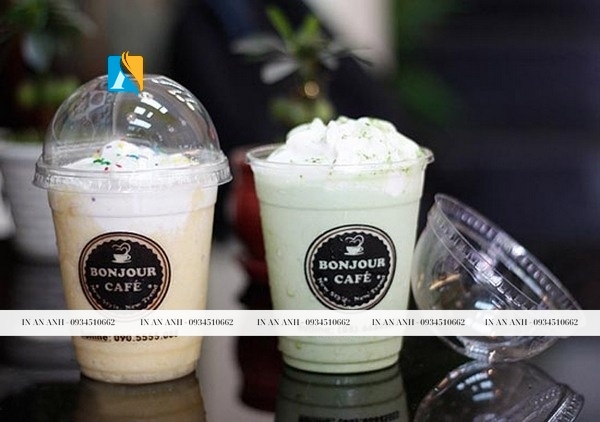 Tem dán ly thu hút và định vị thương hiệu kinh doanh tốt hơn