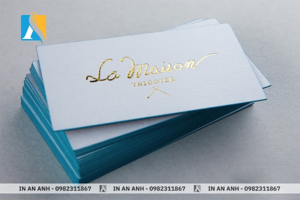 Thẻ bài in ấn sáng tạo với hiệu ứng ép kim và bế nổi tinh xảo