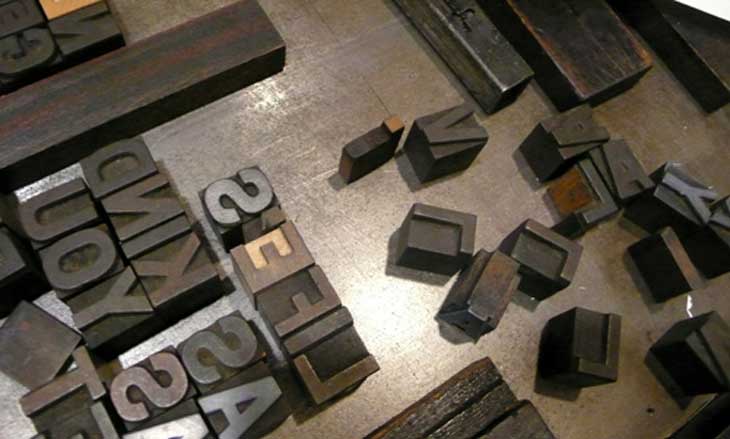 Kỹ thuật in Typo sử dụng loại máy in nào?