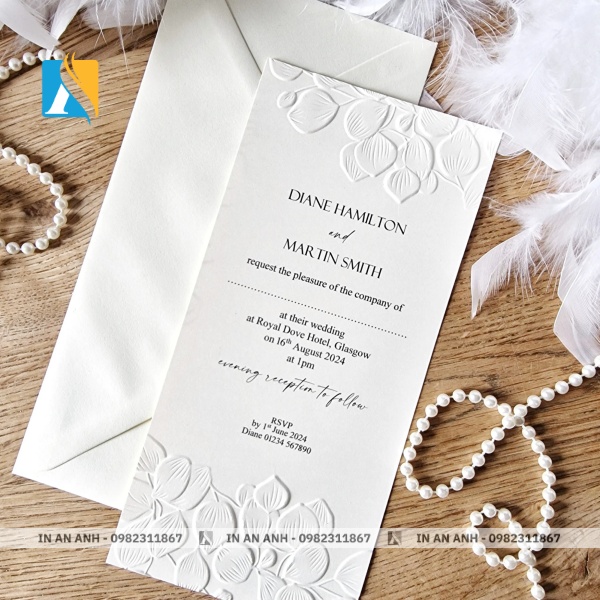 Thiệp mời 9.5 x 22 cm sang trọng, phù hợp sự kiện trang trọng