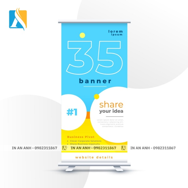 Mẫu standee tuyển dụng 3