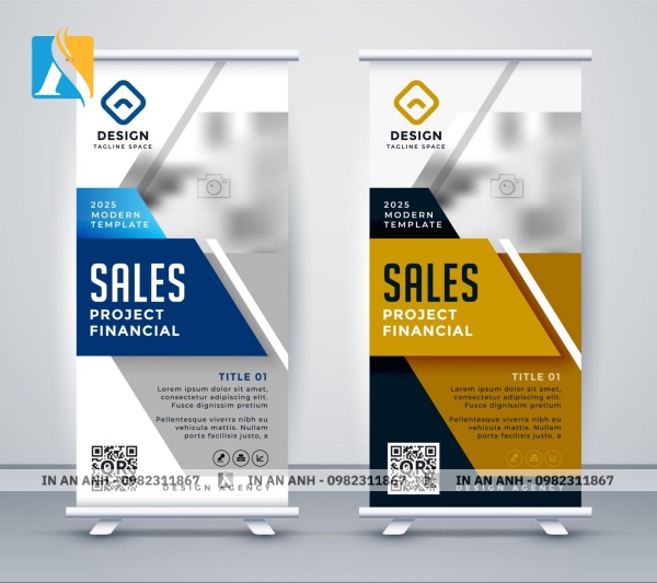 Mẫu standee tuyển dụng 2