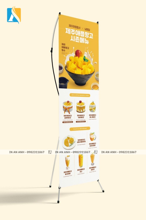 Mẫu standee quảng cáo sản phẩm 8