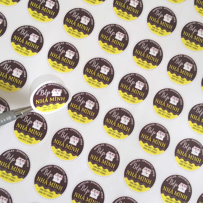 Tem 2 màu đơn giản, được sử dụng phổ biến