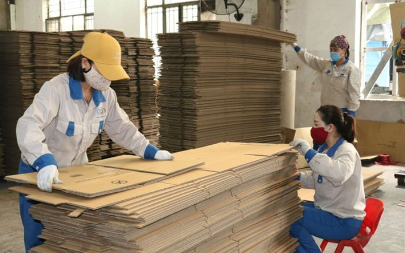 Kiểm tra thùng carton đạt chuẩn