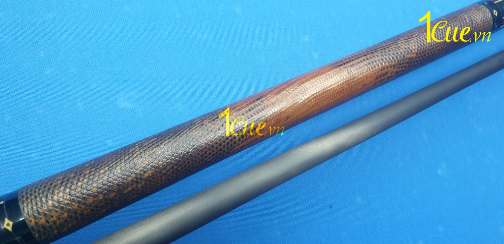 Cơ, Gậy Bi-a Licos seri Ngọn Carbon Rhino like new | 1Cue.vn