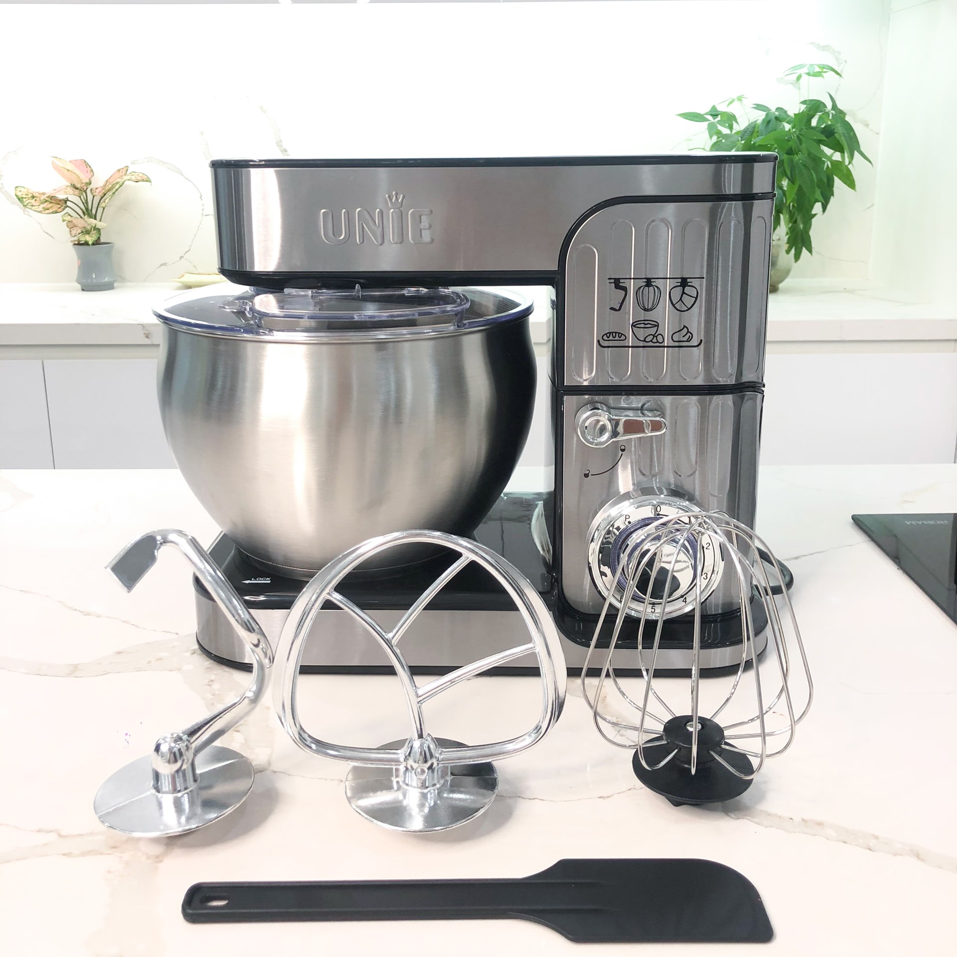 Cấu tạo và nguyên lý hoạt động của máy nhào bột