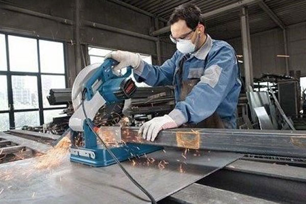 Chọn mua máy cắt sắt chất lượng cao