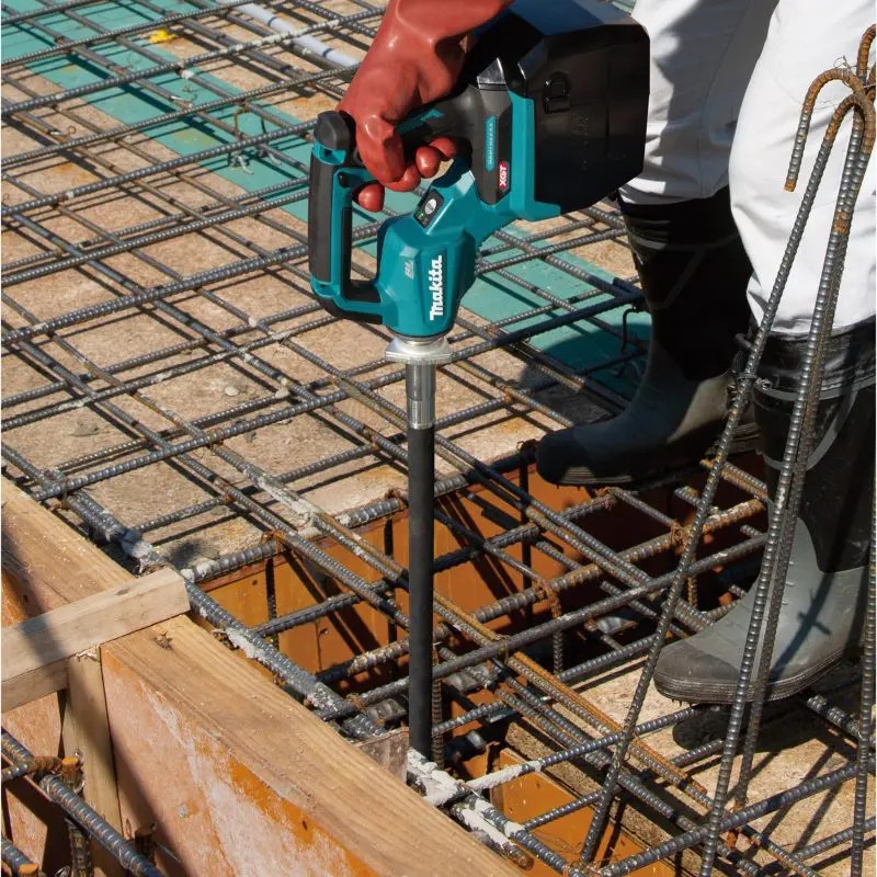 Lợi ích khi bảo dưỡng đầm dùi bê tông cầm tay đúng cách