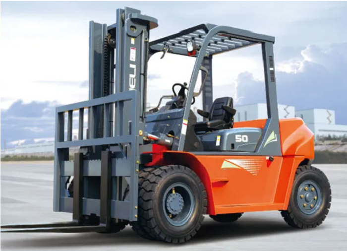 Cách lái xe nâng an toàn hiệu quả nhất