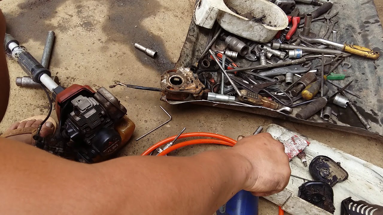 máy cắt cỏ không nổ máy