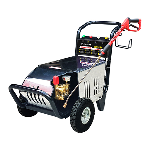 Máy rửa xe áp cao được nhiều người chọn mua