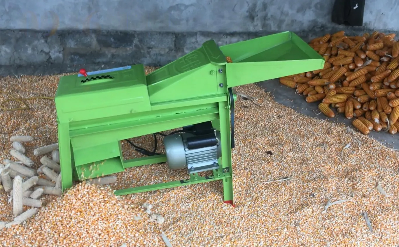Máy tách hạt ngô giúp tăng năng suất lao động