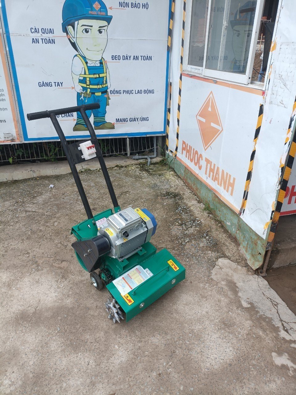 Ứng dụng của máy băm nền bê tông trong thực tế