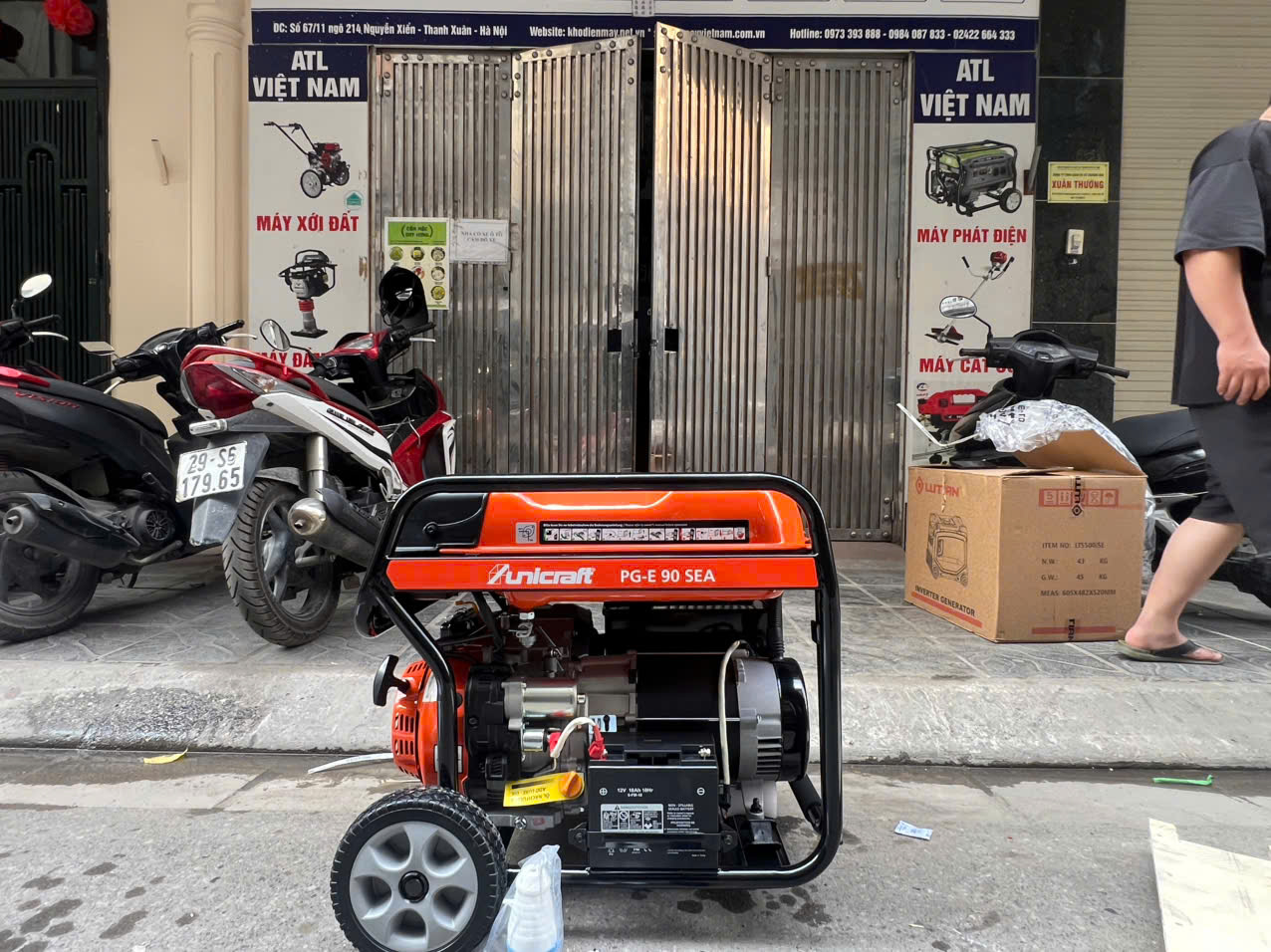 Máy Phát Điện Chạy Xăng Unicraft 8Kw PGE90SEA