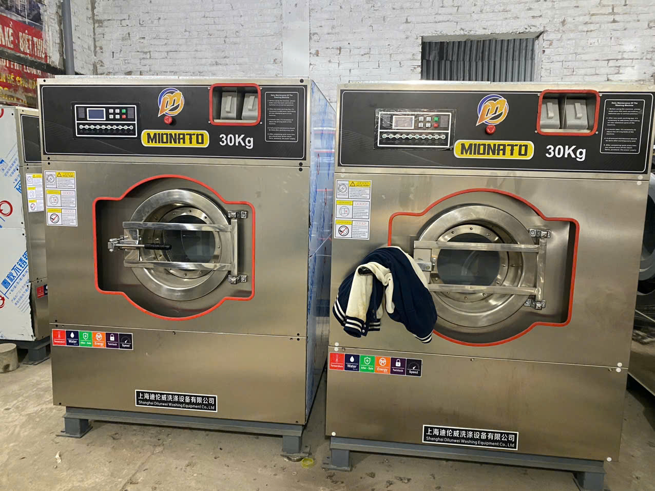 Máy giặt công nghiệp Mionato 30kg