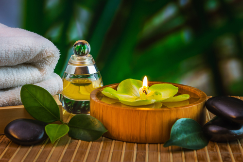 8-meo-hay-giup-ban-tan-dung-toi-da-cong-dung-cua-tinh-dau-ngoc-am-van-xuan