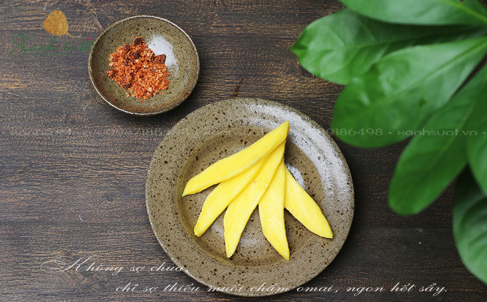 Muối omai chấm hoa quả