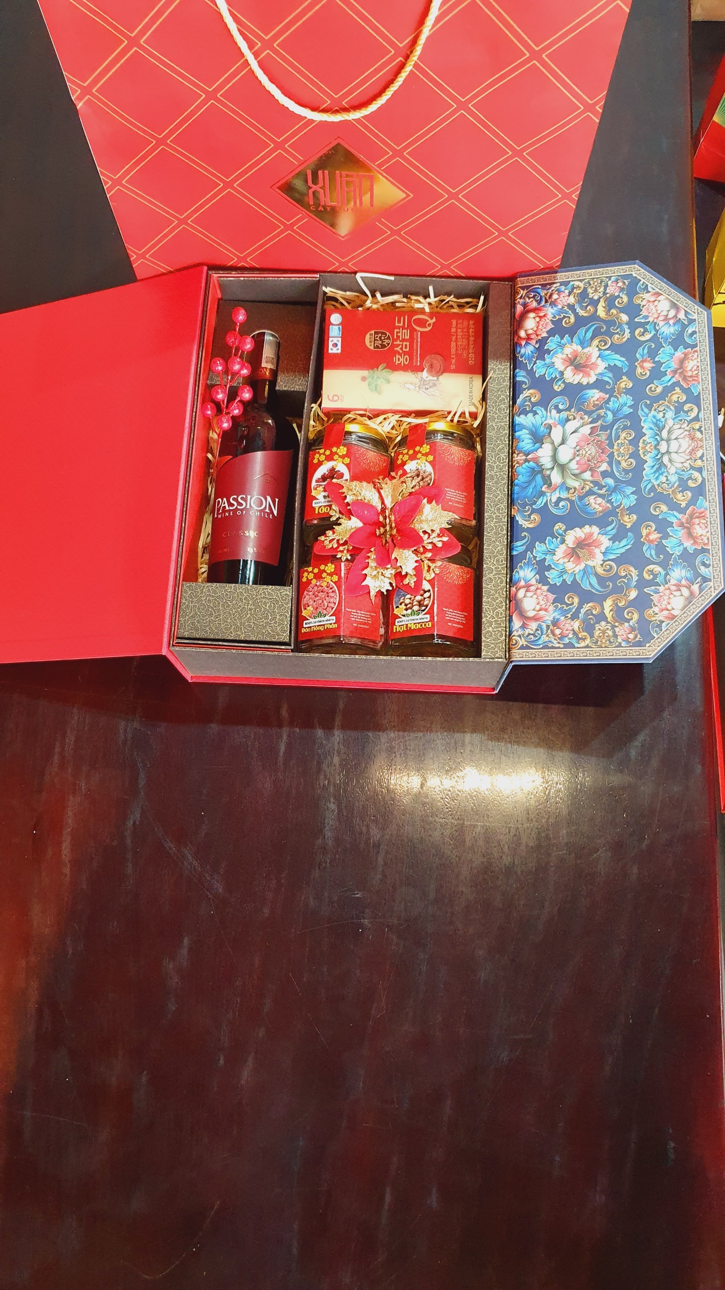 SEt quà tặng tết quận 8 Lộc Mai vàng