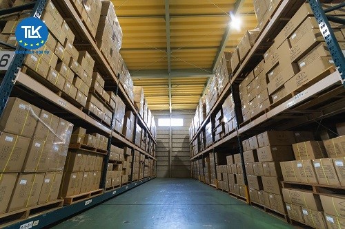 thu-tuc-cham-dut-hoat-dong-kho-hang-khong-keo-dai