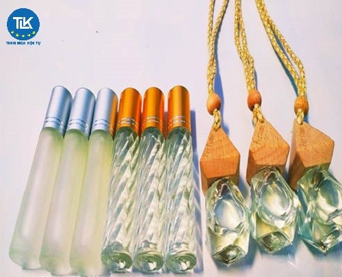 thu-tuc-cap-phep-tam-nhap-tai-xuat-doi-voi-mat-hang-tinh-dau-xa-xi