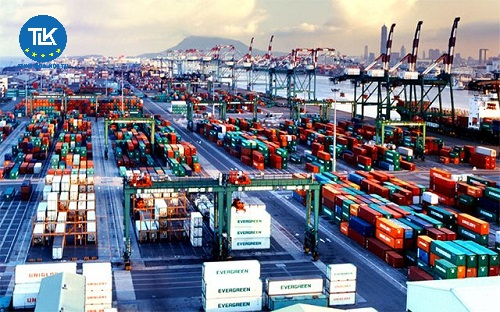 thu-tuc-dien-tu-doi-voi-phuong-tien-thuy-noi-dia-viet-nam-campuchia-xuat-canh-roi-cang-thuy-noi-dia-viet-nam