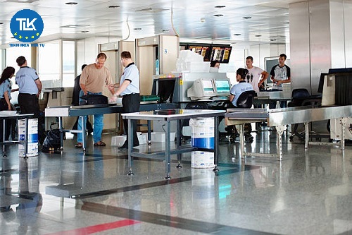 thu-tuc-hai-quan-doi-voi-hang-hoa-xuat-khau-nhap-khau-tai-cho