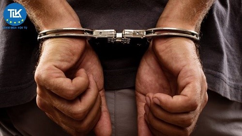 nguoi-duoi-18-tuoi-co-phai-chiu-trach-nhiem-hinh-su-khong