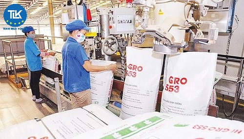 bo-nong-nghiep-va-phat-trien-nong-thon-ban-hanh-quyet-dinh-dinh-chinh-lai-muc-phi-tham-dinh-dieu-kien-san-xuat-thuc-an-chan-nuoi